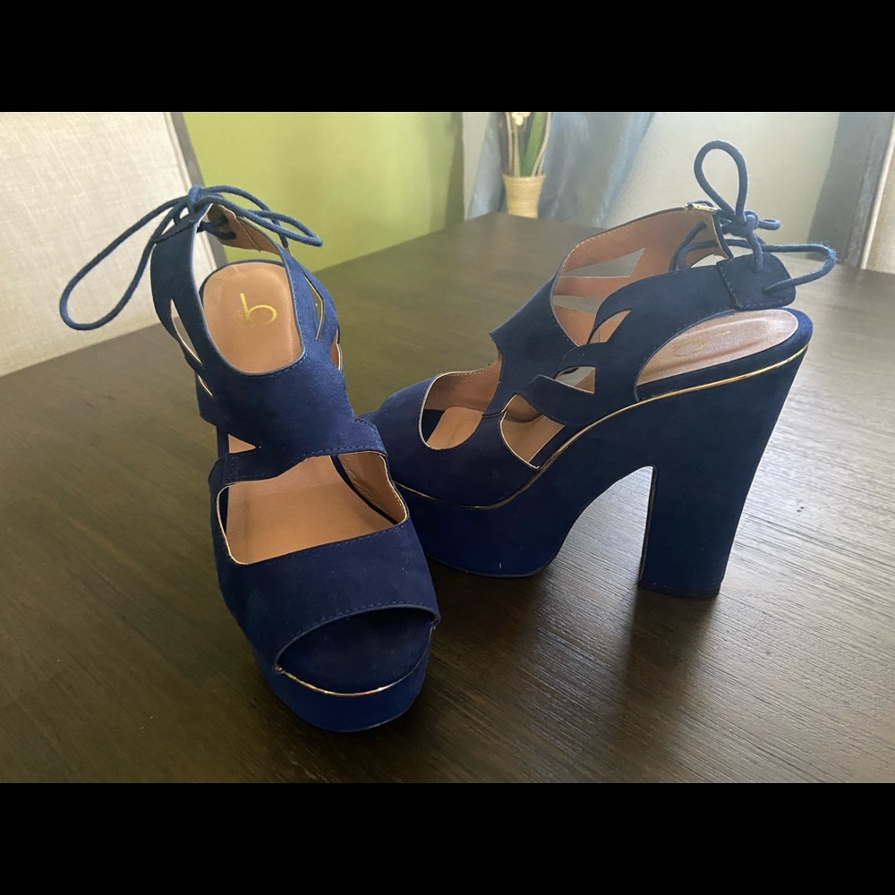 Blue Heel